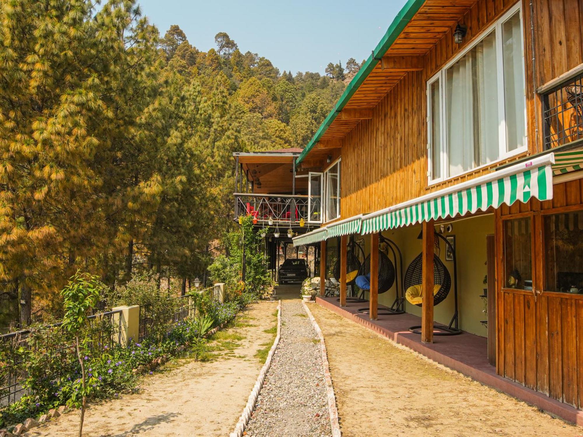 Thehimalayanliving Whistling Pines Hotel Mukteshwar Ngoại thất bức ảnh