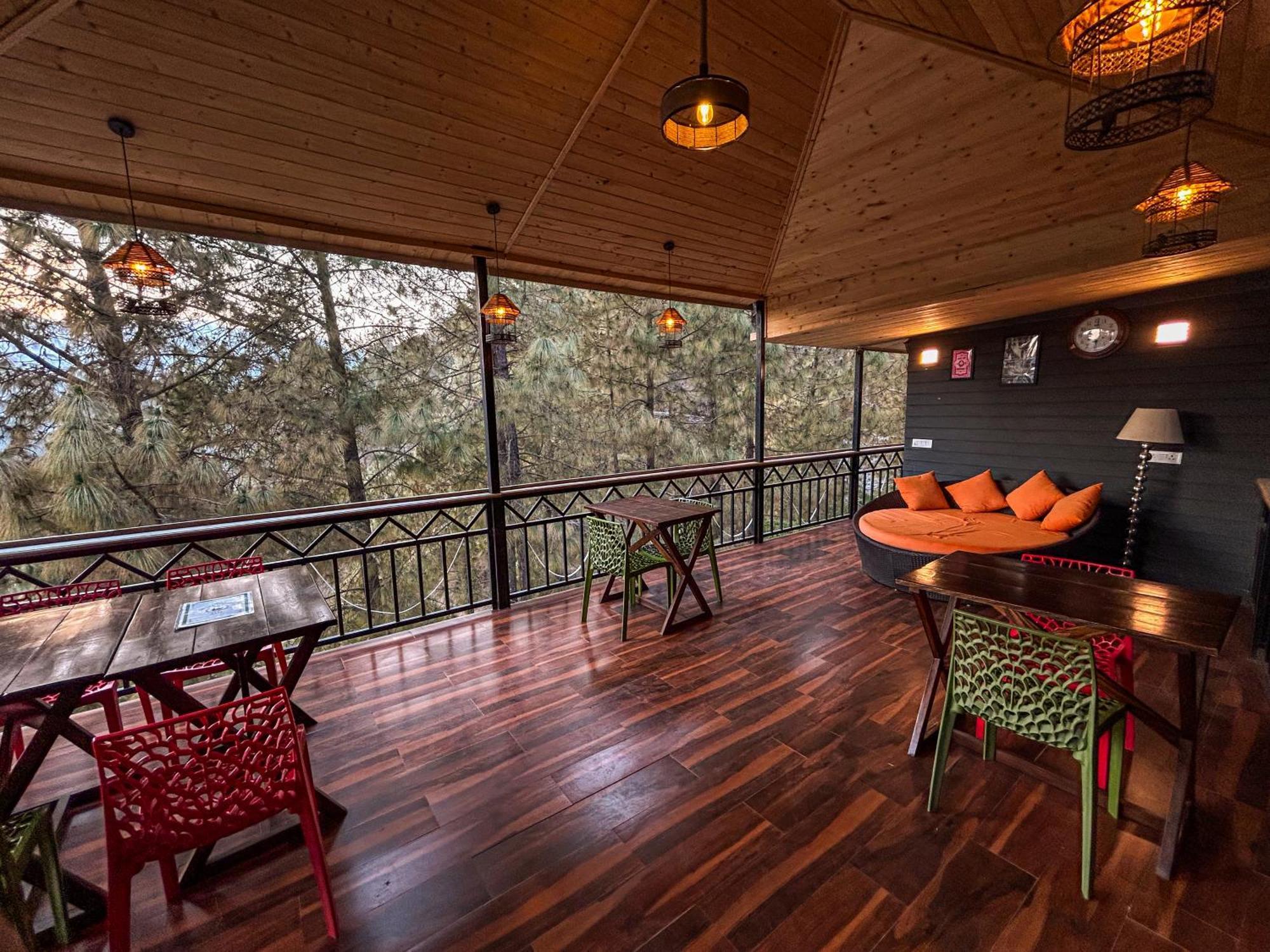 Thehimalayanliving Whistling Pines Hotel Mukteshwar Ngoại thất bức ảnh