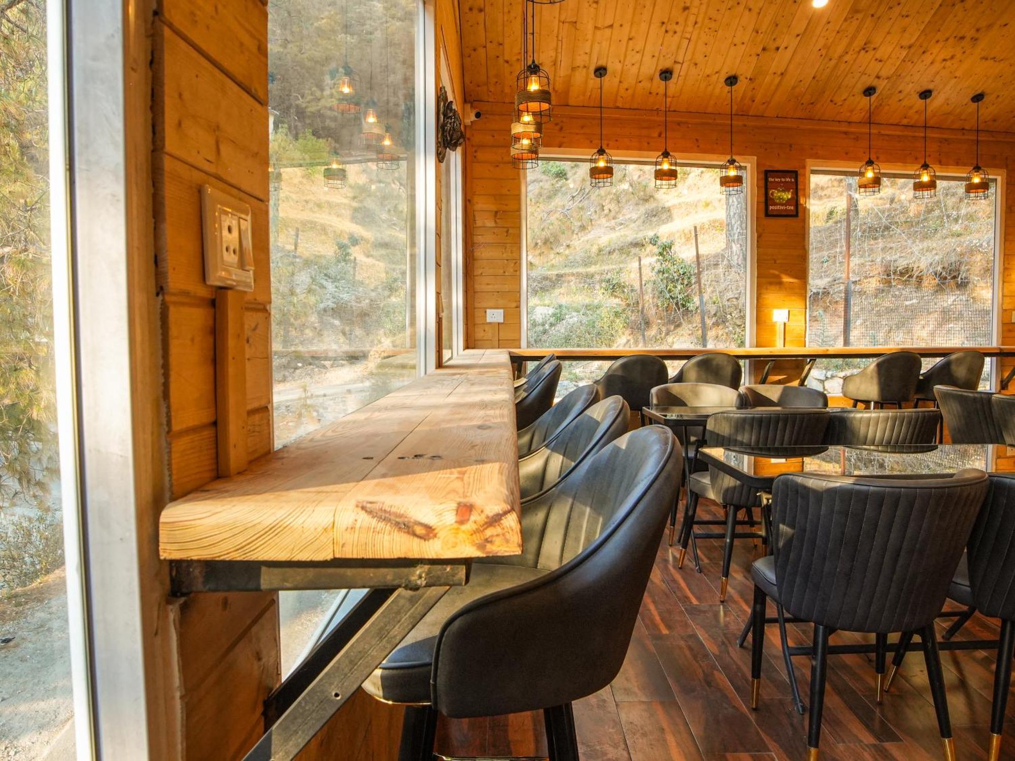 Thehimalayanliving Whistling Pines Hotel Mukteshwar Ngoại thất bức ảnh