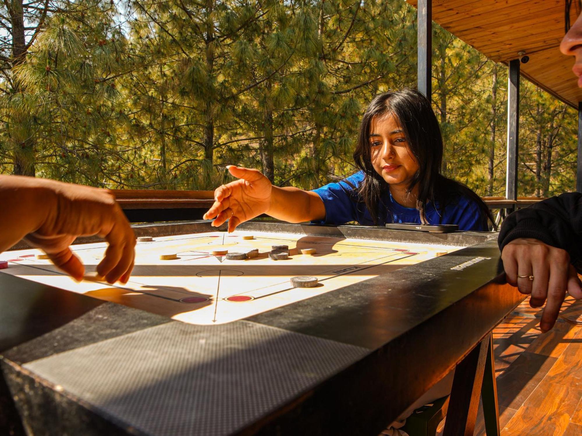 Thehimalayanliving Whistling Pines Hotel Mukteshwar Ngoại thất bức ảnh