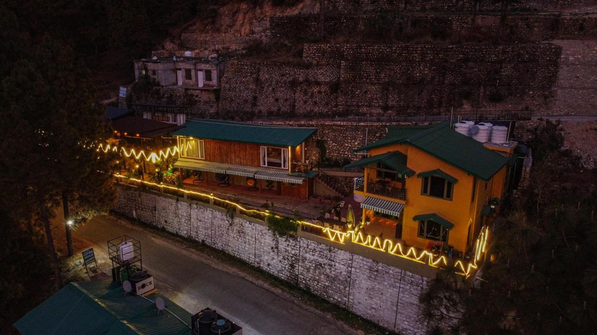 Thehimalayanliving Whistling Pines Hotel Mukteshwar Ngoại thất bức ảnh