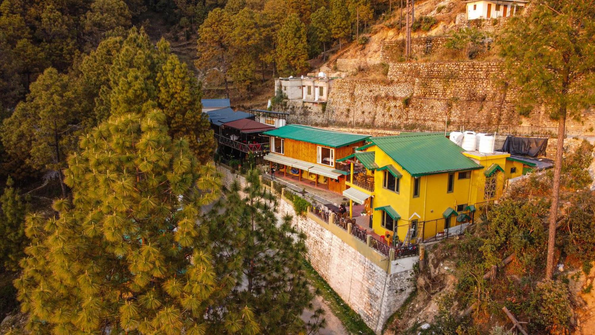 Thehimalayanliving Whistling Pines Hotel Mukteshwar Ngoại thất bức ảnh