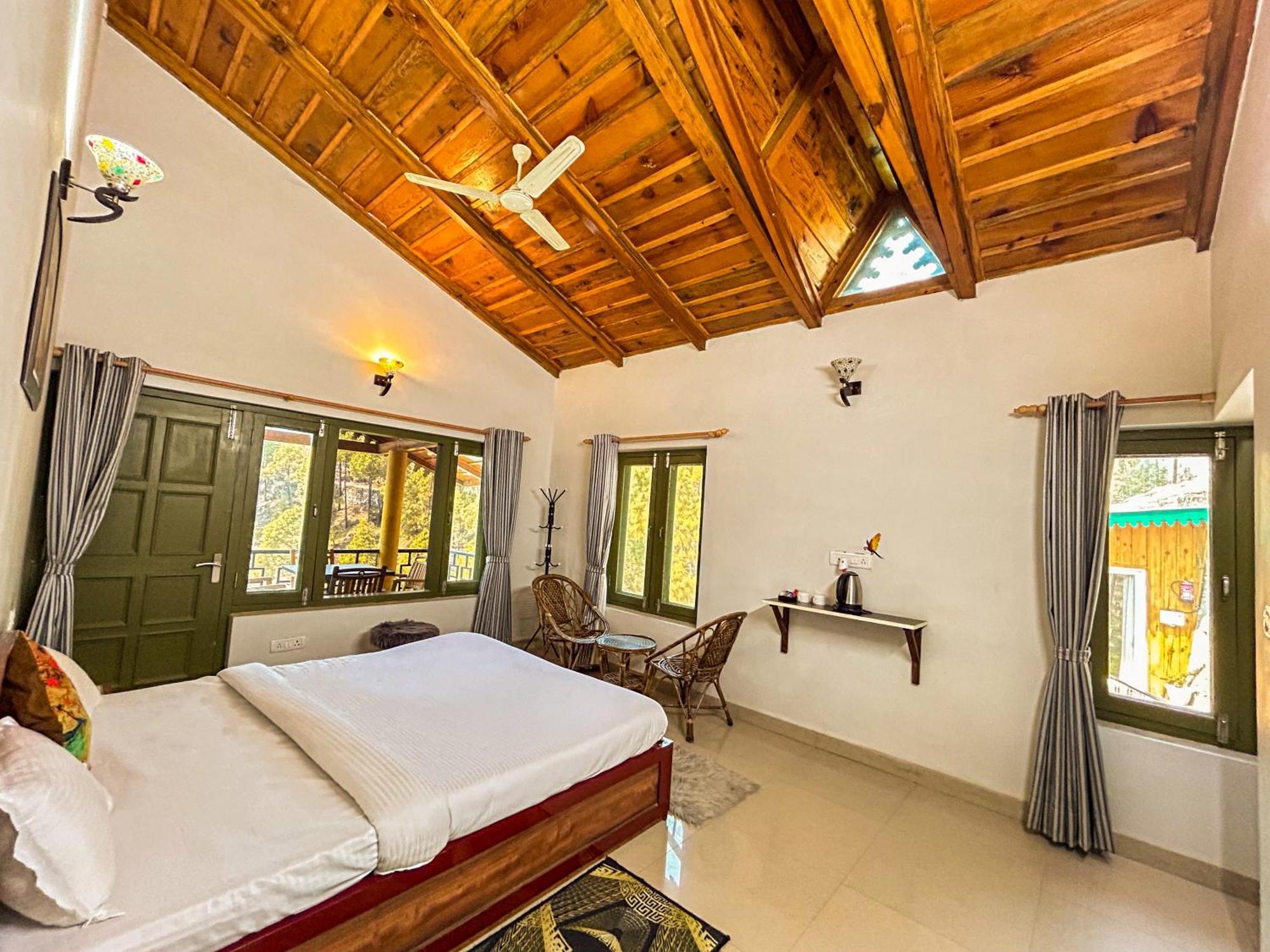 Thehimalayanliving Whistling Pines Hotel Mukteshwar Ngoại thất bức ảnh