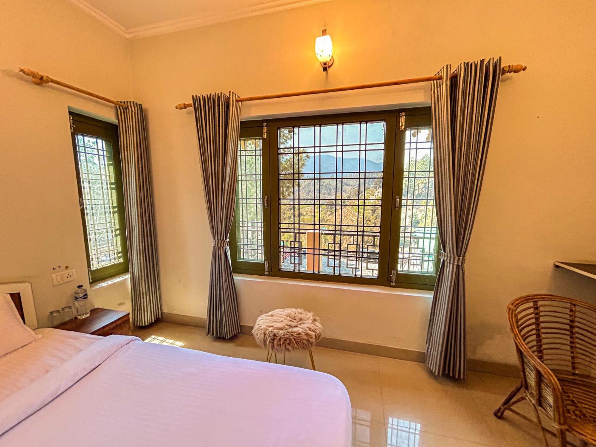 Thehimalayanliving Whistling Pines Hotel Mukteshwar Ngoại thất bức ảnh