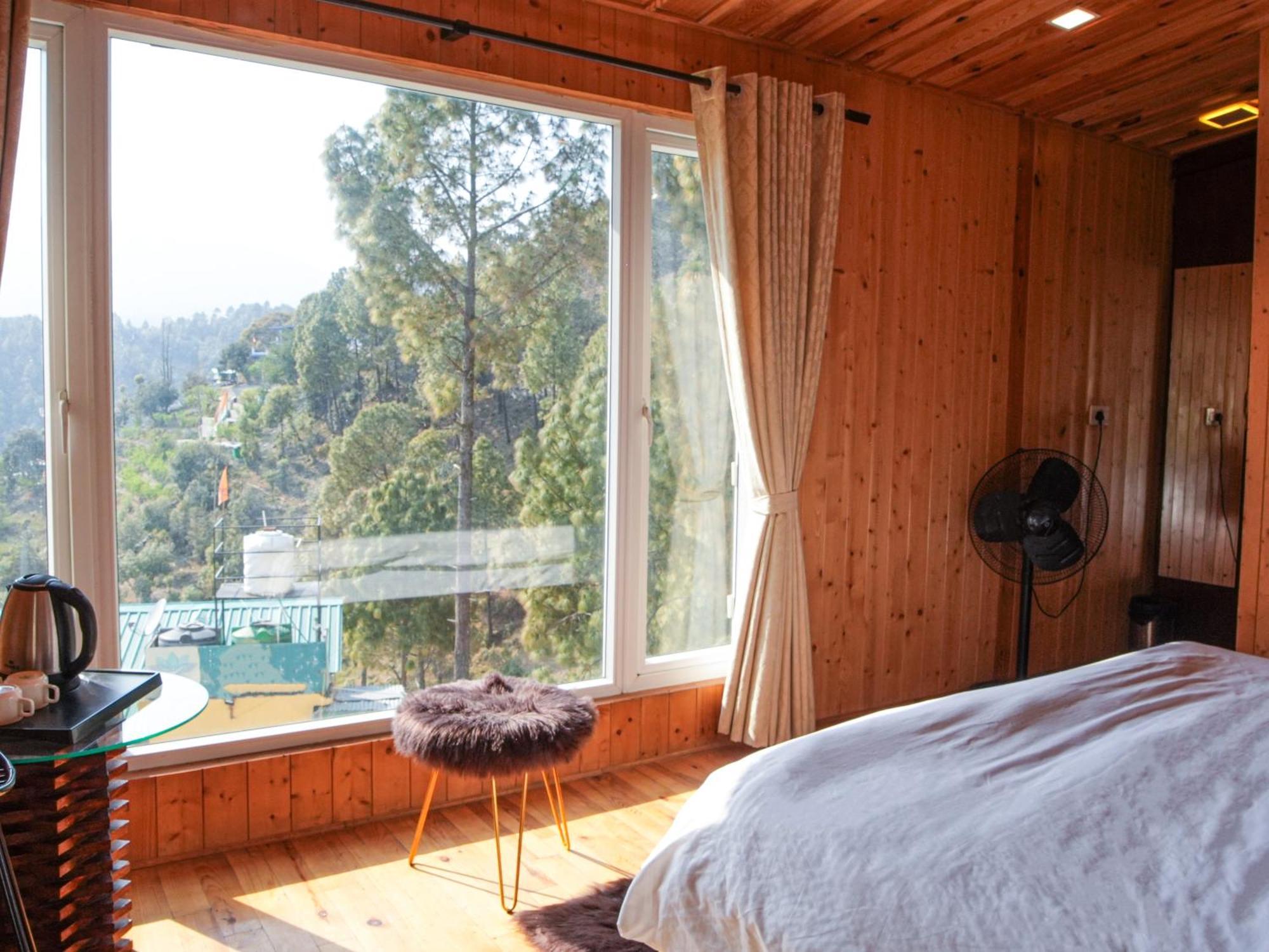 Thehimalayanliving Whistling Pines Hotel Mukteshwar Ngoại thất bức ảnh
