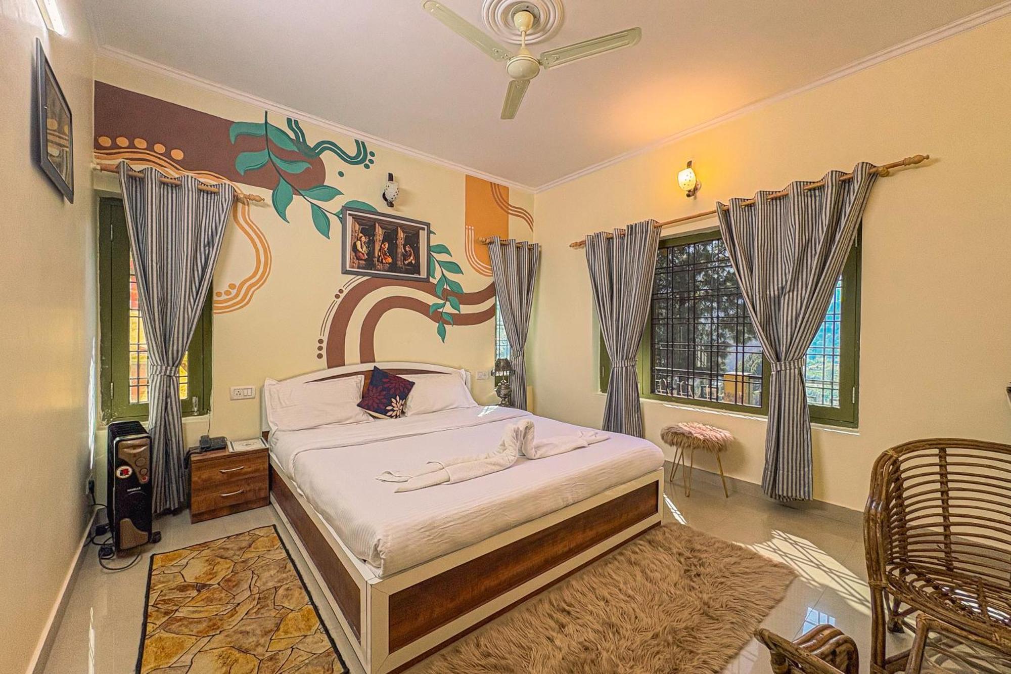 Thehimalayanliving Whistling Pines Hotel Mukteshwar Ngoại thất bức ảnh